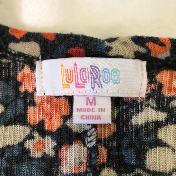 LuLa Roe cardigan/sweater - Picture 2 of 6